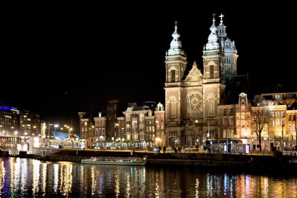 amsterdam at night