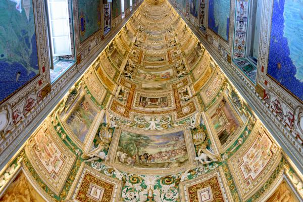 hall of maps flipped (fixed wb)