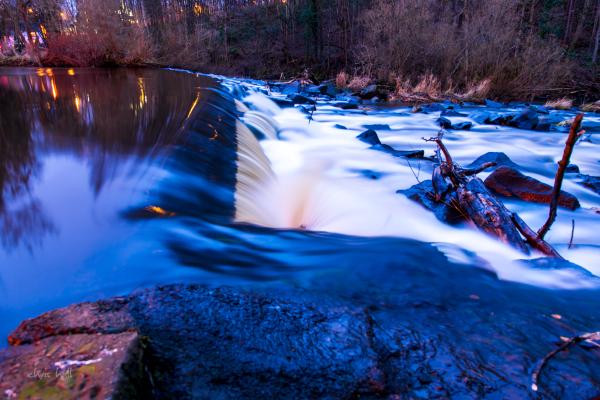 night river exposure